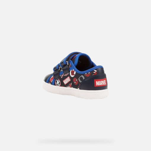 Lightweight Flexible Low-Cut Sneaker For Babies Created Under The Partnership Between Geox And Marvel. This Navy And Royal-Blue Version Of Kilwi Was Designed With Little Spider-Man Fans In Mind As Is Evident From The Graphic Designs And Decorative Patches On The Upper. Crafted From A Printed Fabric And Leather-Effect Material, It Is The Perfect Choice For Little Adventurers Who Want To Discover The World In The Company Of Their Favourite Super-Hero. &Lt;Div Class=&Quot;Accordion-Exploded Accordionpdpspecs Product-Actions__Specs Description-Element&Quot;&Gt; &Lt;Div Class=&Quot;Accordion-Item-Exploded Specs&Quot;&Gt; &Lt;Div Class=&Quot;Accordion-Title Description-Element-Title&Quot;&Gt; &Lt;Div Class=&Quot;Description-Element-Subtitle&Quot; Data-Seo-Label=&Quot;Characteristics&Quot;&Gt; &Lt;P Class=&Quot;H5 H5-Bold Title&Quot;&Gt;Best For&Lt;/P&Gt; &Lt;Div Class=&Quot;Bestfor-Content&Quot;&Gt; &Lt;Ul&Gt; &Lt;Li&Gt;System Devised By Geox For Breathability Of The Outsole.&Lt;/Li&Gt; &Lt;Li&Gt;Excellent Flexibility Guaranteed By The Flexy System Integrated Into The Tread.&Lt;/Li&Gt; &Lt;Li&Gt;Highly Wearable Piece Of Footwear That Delivers Superior Comfort Levels.&Lt;/Li&Gt; &Lt;Li&Gt;Antibacterial Footbed.&Lt;/Li&Gt; &Lt;Li&Gt;The Covering On The Footbed Has Been Made From Non-Toxic Chrome-Free Leather.&Lt;/Li&Gt; &Lt;Li&Gt;Closes With A Single Riptape, Making For An Easy Quick Entry.&Lt;/Li&Gt; &Lt;Li&Gt;The Removable Footbed Is Hygienic And Practical.&Lt;/Li&Gt; &Lt;/Ul&Gt; &Lt;/Div&Gt; &Lt;/Div&Gt; &Lt;/Div&Gt; &Lt;/Div&Gt; &Lt;/Div&Gt; &Lt;Div Class=&Quot;Accordion Accordionpdpspecs Pdp-Composition Product-Actions__Specs Description-Element&Quot; Role=&Quot;Tablist&Quot; Data-Slide-Speed=&Quot;0&Quot; Data-Accordion=&Quot;&Quot; Data-Allow-All-Closed=&Quot;True&Quot; Data-Multi-Expand=&Quot;True&Quot; Data-I=&Quot;G1Eg5F-I&Quot;&Gt; &Lt;Div Class=&Quot;Accordion-Item Specs Is-Active&Quot; Data-Accordion-Item=&Quot;&Quot;&Gt; &Lt;Div Class=&Quot;Description-Element-Subtitle&Quot; Data-Seo-Label=&Quot;Composition&Quot;&Gt;&Lt;A Class=&Quot;H6 H6-Bold Accordion-Title&Quot;&Gt;Materials&Lt;/A&Gt; &Lt;Div Class=&Quot;Materials-Container&Quot;&Gt; Upper: 64% Textile-36% Synthetic Lining: 87% Textile-13% Synthetic &Lt;P Class=&Quot;M-0&Quot;&Gt;Outsole: 100% Rubber Insole: 100% Leather&Lt;/P&Gt; &Lt;/Div&Gt; &Lt;/Div&Gt; &Lt;/Div&Gt; &Lt;/Div&Gt; - Húnar - Ec X20622 30