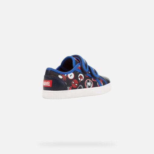 Lightweight Flexible Low-Cut Sneaker For Babies Created Under The Partnership Between Geox And Marvel. This Navy And Royal-Blue Version Of Kilwi Was Designed With Little Spider-Man Fans In Mind As Is Evident From The Graphic Designs And Decorative Patches On The Upper. Crafted From A Printed Fabric And Leather-Effect Material, It Is The Perfect Choice For Little Adventurers Who Want To Discover The World In The Company Of Their Favourite Super-Hero. &Lt;Div Class=&Quot;Accordion-Exploded Accordionpdpspecs Product-Actions__Specs Description-Element&Quot;&Gt; &Lt;Div Class=&Quot;Accordion-Item-Exploded Specs&Quot;&Gt; &Lt;Div Class=&Quot;Accordion-Title Description-Element-Title&Quot;&Gt; &Lt;Div Class=&Quot;Description-Element-Subtitle&Quot; Data-Seo-Label=&Quot;Characteristics&Quot;&Gt; &Lt;P Class=&Quot;H5 H5-Bold Title&Quot;&Gt;Best For&Lt;/P&Gt; &Lt;Div Class=&Quot;Bestfor-Content&Quot;&Gt; &Lt;Ul&Gt; &Lt;Li&Gt;System Devised By Geox For Breathability Of The Outsole.&Lt;/Li&Gt; &Lt;Li&Gt;Excellent Flexibility Guaranteed By The Flexy System Integrated Into The Tread.&Lt;/Li&Gt; &Lt;Li&Gt;Highly Wearable Piece Of Footwear That Delivers Superior Comfort Levels.&Lt;/Li&Gt; &Lt;Li&Gt;Antibacterial Footbed.&Lt;/Li&Gt; &Lt;Li&Gt;The Covering On The Footbed Has Been Made From Non-Toxic Chrome-Free Leather.&Lt;/Li&Gt; &Lt;Li&Gt;Closes With A Single Riptape, Making For An Easy Quick Entry.&Lt;/Li&Gt; &Lt;Li&Gt;The Removable Footbed Is Hygienic And Practical.&Lt;/Li&Gt; &Lt;/Ul&Gt; &Lt;/Div&Gt; &Lt;/Div&Gt; &Lt;/Div&Gt; &Lt;/Div&Gt; &Lt;/Div&Gt; &Lt;Div Class=&Quot;Accordion Accordionpdpspecs Pdp-Composition Product-Actions__Specs Description-Element&Quot; Role=&Quot;Tablist&Quot; Data-Slide-Speed=&Quot;0&Quot; Data-Accordion=&Quot;&Quot; Data-Allow-All-Closed=&Quot;True&Quot; Data-Multi-Expand=&Quot;True&Quot; Data-I=&Quot;G1Eg5F-I&Quot;&Gt; &Lt;Div Class=&Quot;Accordion-Item Specs Is-Active&Quot; Data-Accordion-Item=&Quot;&Quot;&Gt; &Lt;Div Class=&Quot;Description-Element-Subtitle&Quot; Data-Seo-Label=&Quot;Composition&Quot;&Gt;&Lt;A Class=&Quot;H6 H6-Bold Accordion-Title&Quot;&Gt;Materials&Lt;/A&Gt; &Lt;Div Class=&Quot;Materials-Container&Quot;&Gt; Upper: 64% Textile-36% Synthetic Lining: 87% Textile-13% Synthetic &Lt;P Class=&Quot;M-0&Quot;&Gt;Outsole: 100% Rubber Insole: 100% Leather&Lt;/P&Gt; &Lt;/Div&Gt; &Lt;/Div&Gt; &Lt;/Div&Gt; &Lt;/Div&Gt; - Húnar - Ec X20622 40