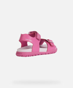 Water-Resistant Sandal For Girls Created With Open-Air Adventures In Mind. Cast In Fuchsia And Pale Pink, Fusbetto Is A Sporty-Looking Piece Of Footwear With A Lightweight, Flexible And Easy-To-Adjust Design. Crafted From A Quick-Drying Leather-Effect Material, It Is Set On A Tough Outsole With An Outstanding Grip On Slippery Terrain Too. - Húnar - Ec X30561 40