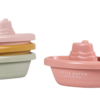 Ahoy Captain! Make Bath Time The Best Time Of The Day With This Engaging Set Of Little Bath Boats. Rendered In Four Different Colours, They Are Sure To Entertain (And Distract) Your Little One In The Bathtub Or Shower. Let It Float Through The Tub And Scoop Up The Water Just Before Bedtime Or Stack Them Together On Dry Land. These Little Boats Will Spark Your Child’s Imagination In And Out Of The Water While They Happily Set Sail On A New Ocean Adventure. - Húnar - Batur Bleiku1