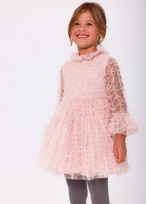 Petal-Colored Tulle Dress With Soft Voilè Lining. Back Zipper Opening. Stone-Colored Leotards. Dress: 100% Polyester Lining: 100% Cotton Tights: 80% Cotton 17% Polyamide 3% Elastane - Húnar - Skjamynd 2024 11 21 131940