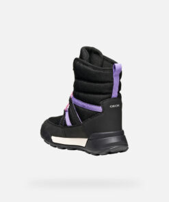 Waterproof Protective Ankle Boot For Girls Created To Help Little Adventurers Enjoy Outdoor Activities In Confidence, Even When The Weather Is Bad. This Version In Hard-Wearing Nylon And A Leather-Effect Material Has Been Cast In A Black And Lilac Colourway For A Contemporary Look And Immense Functionality. Trekkyup Abx Will Keep Little Explorers’ Growing Feet Constantly Dry And Extremely Comfortable As They Enjoy Outdoor Games, Regardless Of The Weather. - Húnar - Ec Aa30270 30