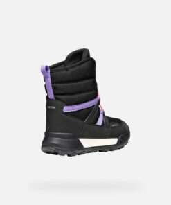 Waterproof Protective Ankle Boot For Girls Created To Help Little Adventurers Enjoy Outdoor Activities In Confidence, Even When The Weather Is Bad. This Version In Hard-Wearing Nylon And A Leather-Effect Material Has Been Cast In A Black And Lilac Colourway For A Contemporary Look And Immense Functionality. Trekkyup Abx Will Keep Little Explorers’ Growing Feet Constantly Dry And Extremely Comfortable As They Enjoy Outdoor Games, Regardless Of The Weather. - Húnar - Ec Aa30270 40